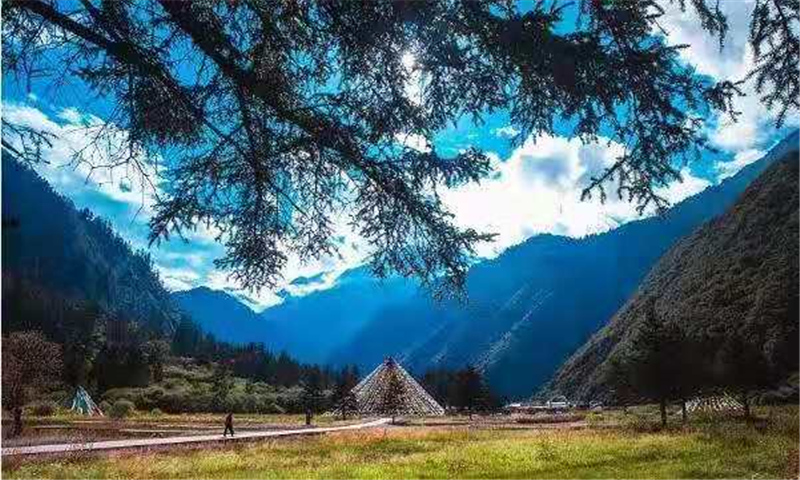 暑假出行，不如一起去麗江避暑吧！